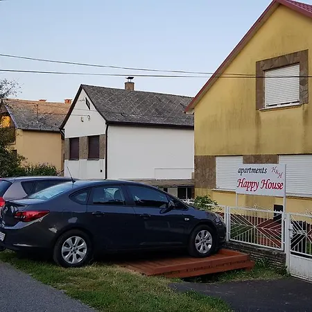 Apartment Happy House